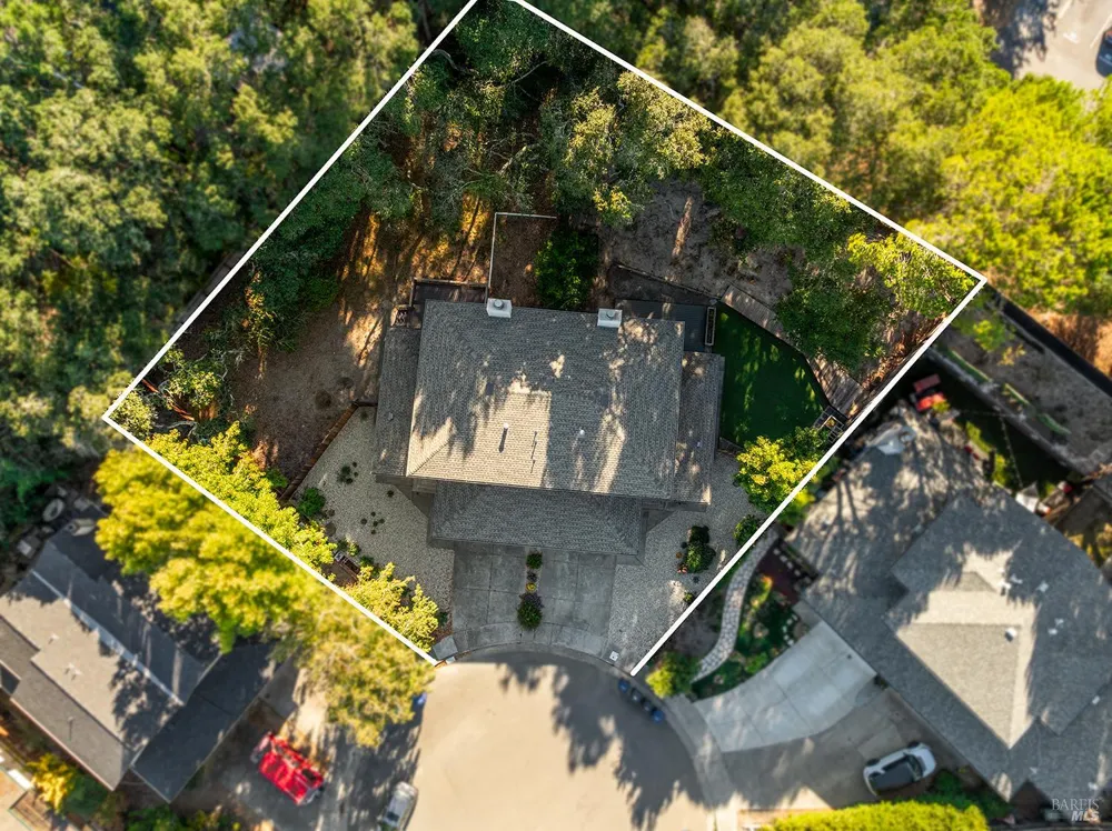 7811 Stefenoni Court Sebastopol, CA 95472