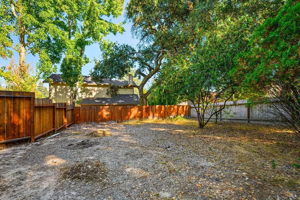 7811 Stefenoni Court Sebastopol, CA 95472