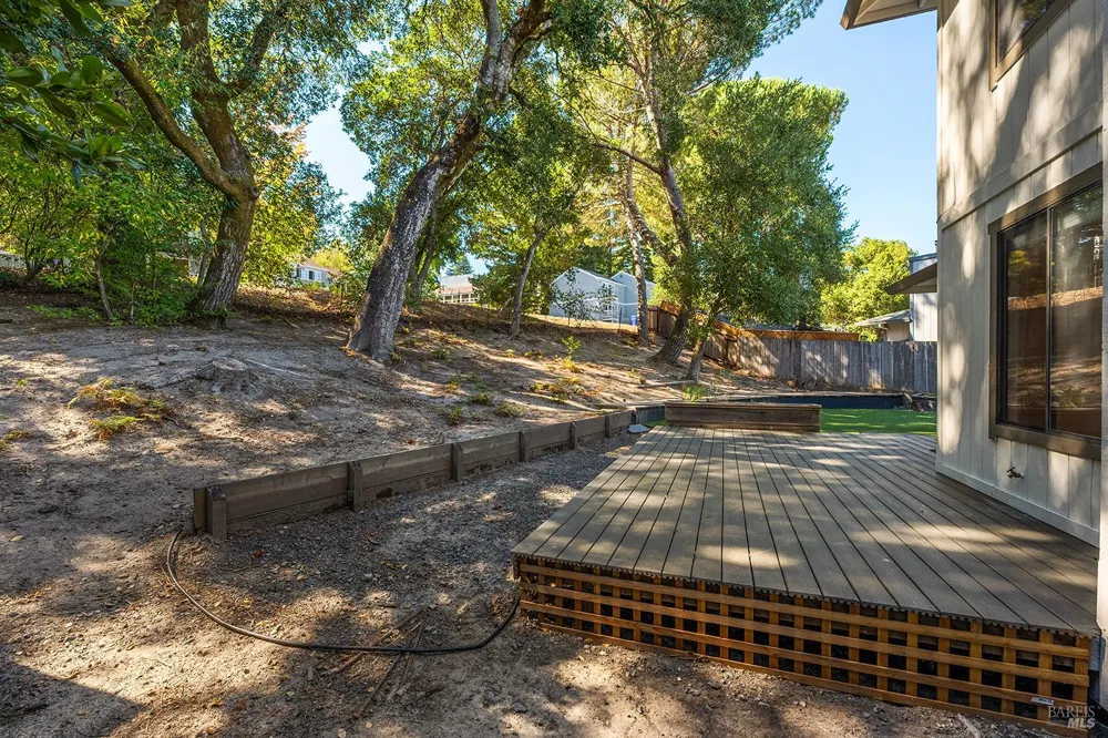 7811 Stefenoni Court Sebastopol, CA 95472