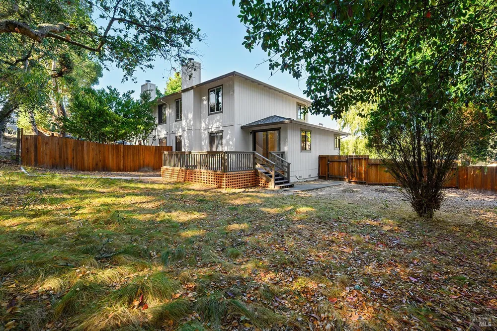 7811 Stefenoni Court Sebastopol, CA 95472