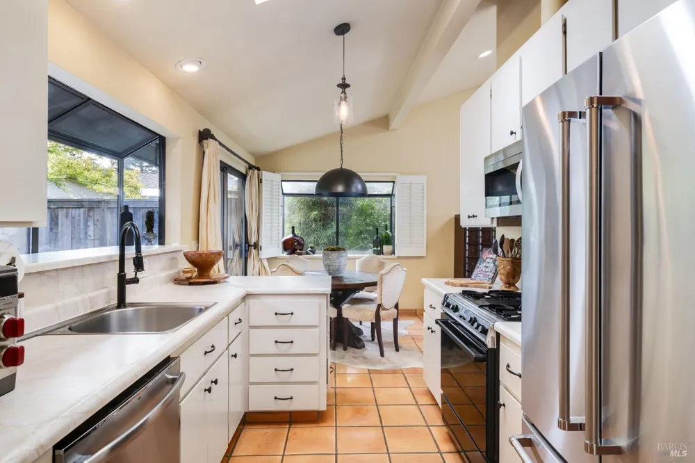 6950 Yount Street Yountville, CA 94599
