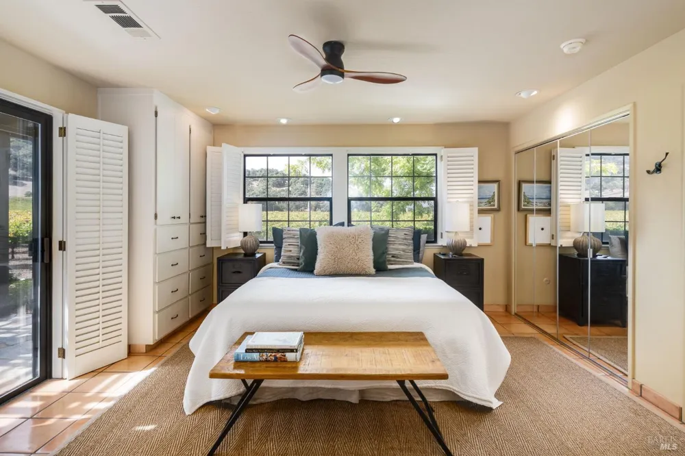 6950 Yount Street Yountville, CA 94599