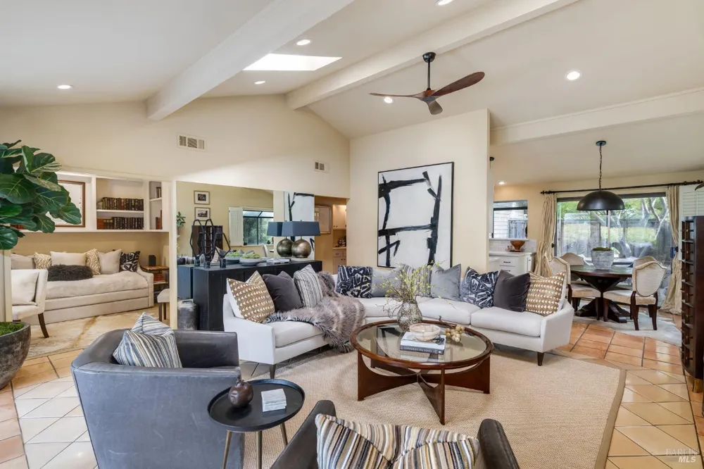 6950 Yount Street Yountville, CA 94599