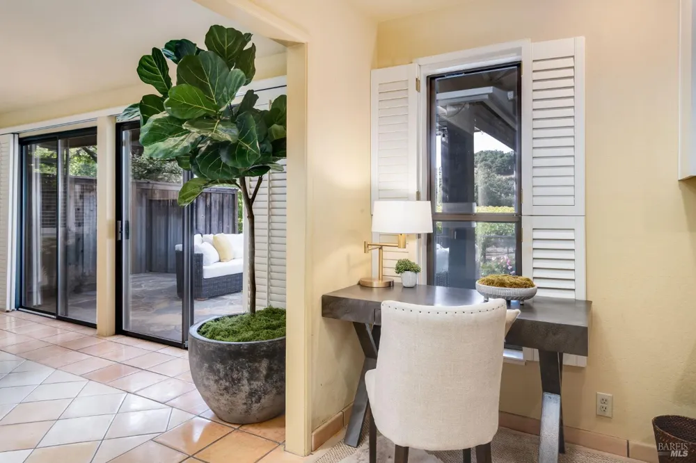 6950 Yount Street Yountville, CA 94599
