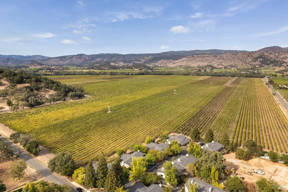 6950 Yount Street Yountville, CA 94599