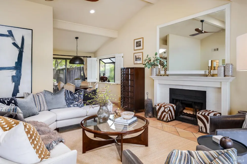 6950 Yount Street Yountville, CA 94599