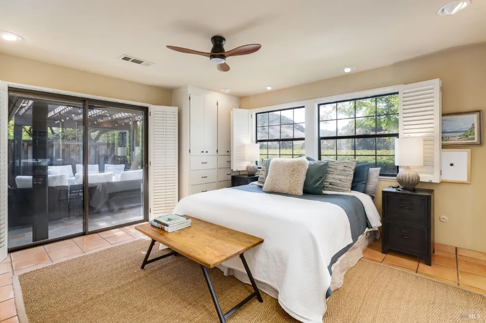 6950 Yount Street Yountville, CA 94599