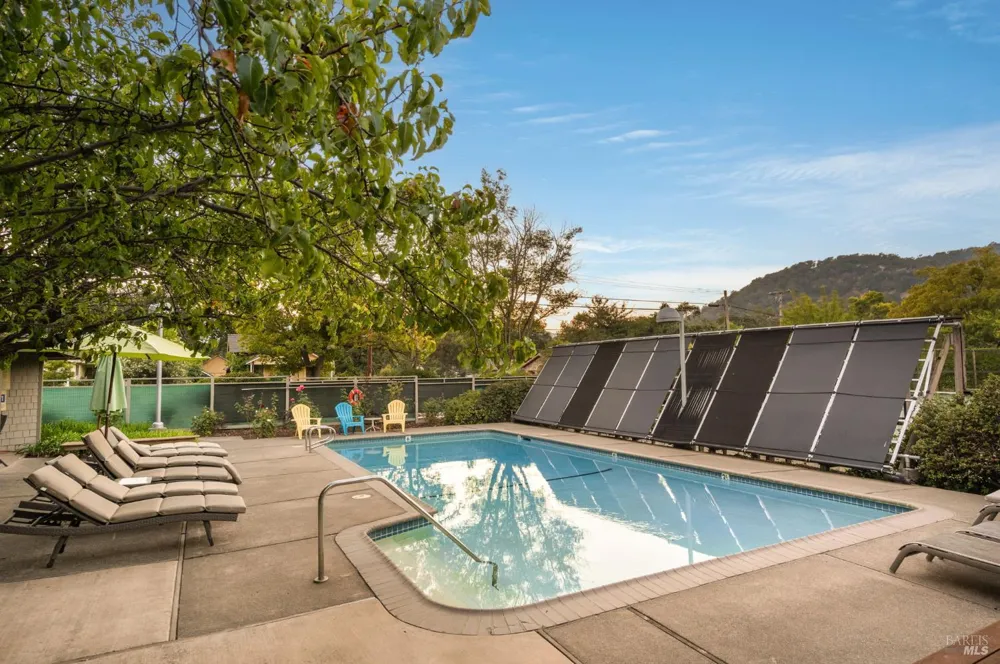 6950 Yount Street Yountville, CA 94599
