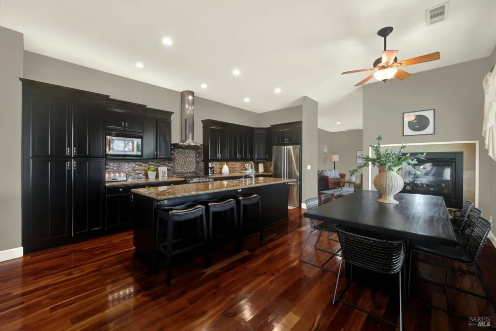 1597 Estee Avenue Napa, CA 94558