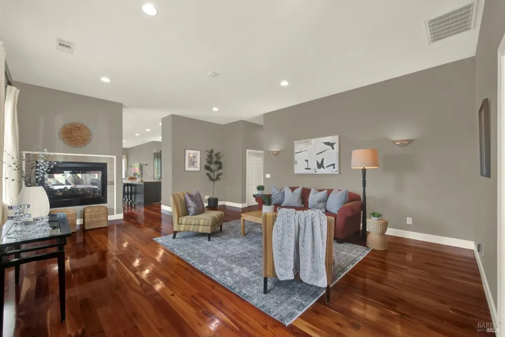 1597 Estee Avenue Napa, CA 94558