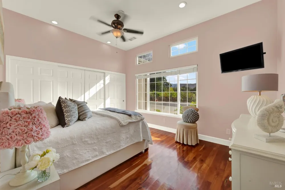 1597 Estee Avenue Napa, CA 94558