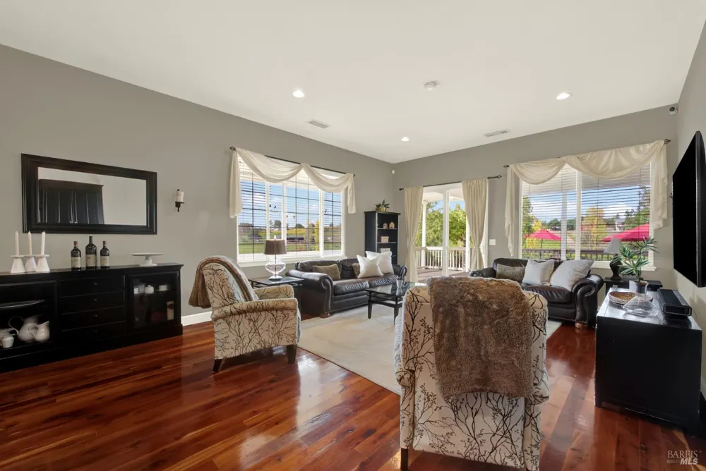 1597 Estee Avenue Napa, CA 94558