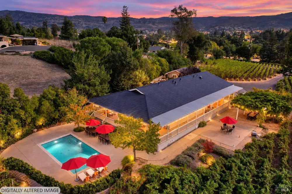 1597 Estee Avenue Napa, CA 94558