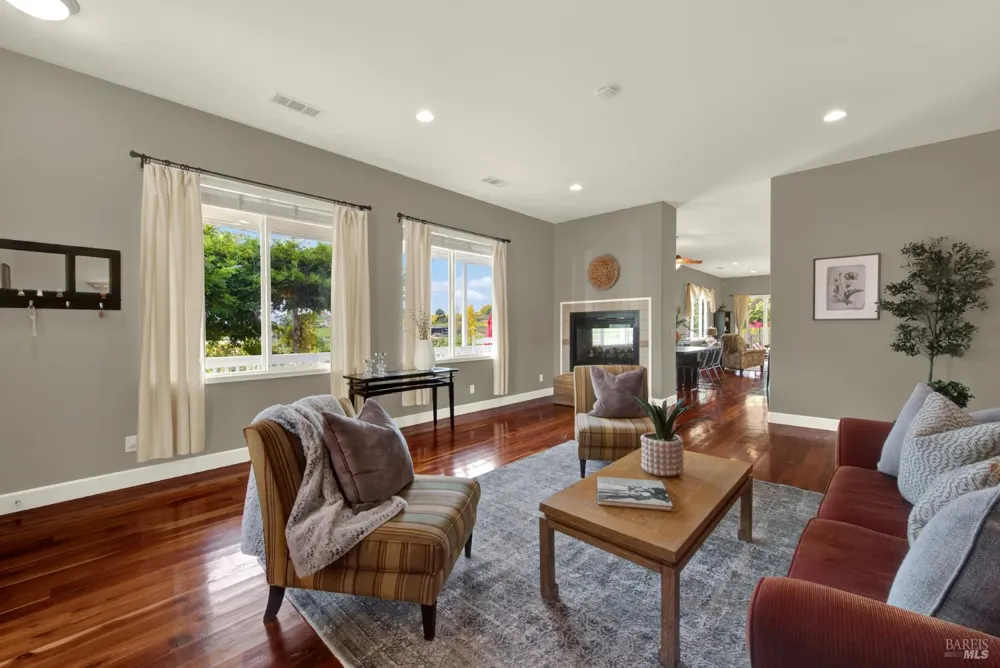 1597 Estee Avenue Napa, CA 94558