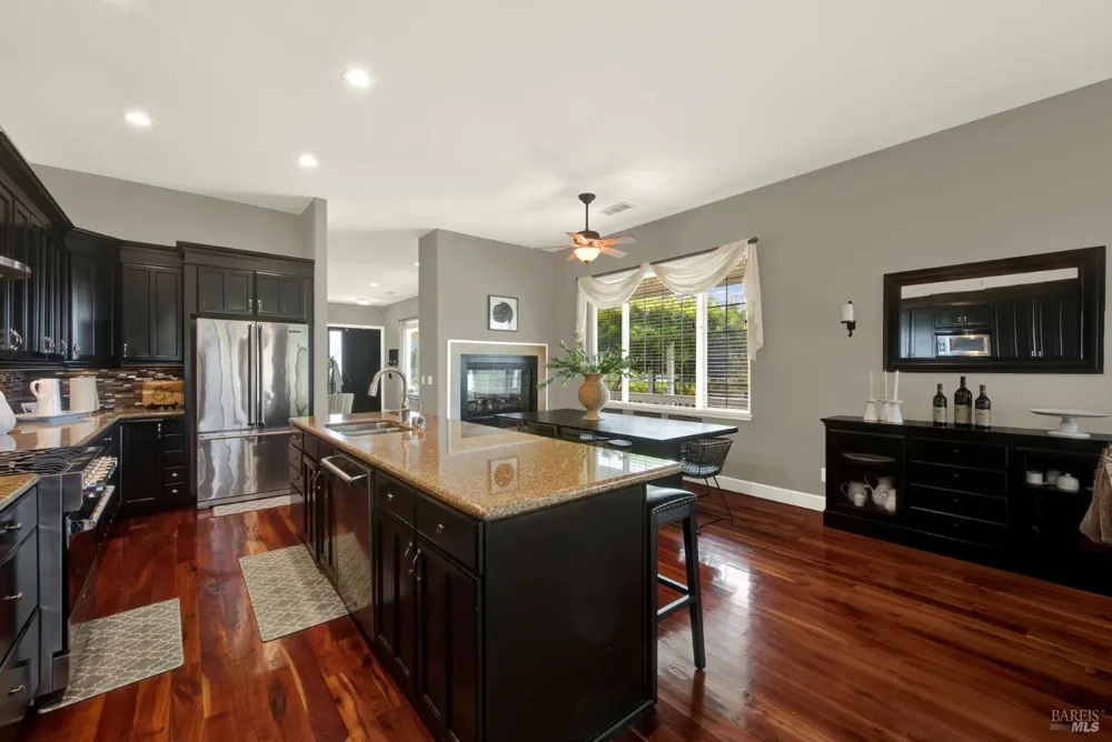 1597 Estee Avenue Napa, CA 94558