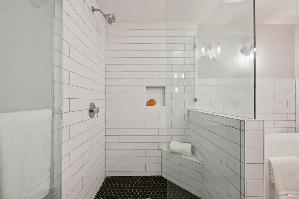 5427 Yerba Buena Road Santa Rosa, CA 95409