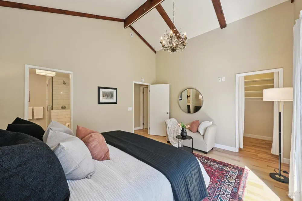 5427 Yerba Buena Road Santa Rosa, CA 95409