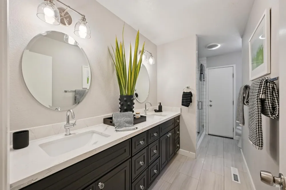 5427 Yerba Buena Road Santa Rosa, CA 95409