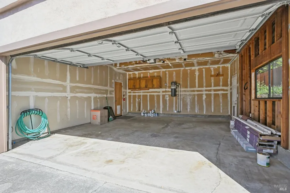 5427 Yerba Buena Road Santa Rosa, CA 95409