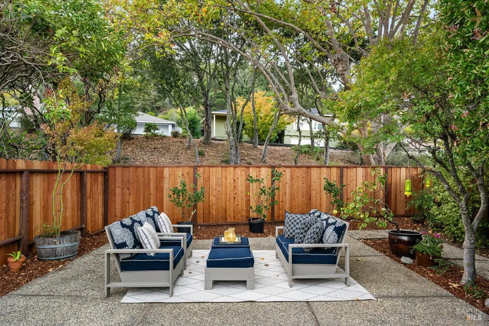 146 Almenar Drive Greenbrae, CA 94904