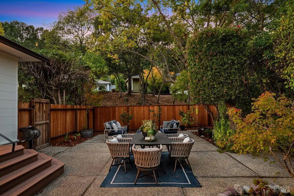 146 Almenar Drive Greenbrae, CA 94904