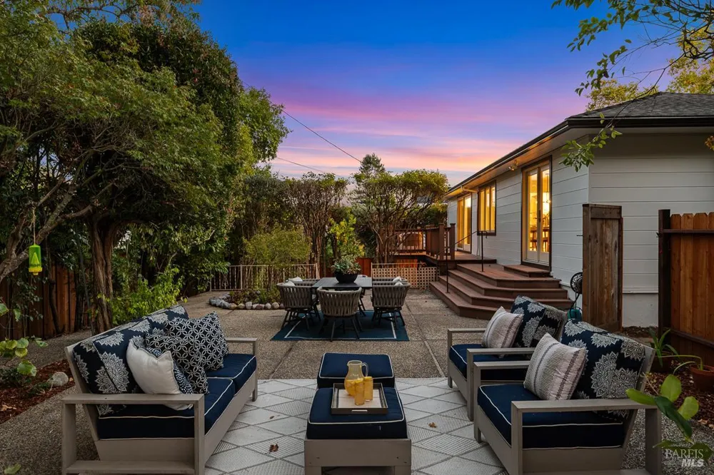 146 Almenar Drive Greenbrae, CA 94904