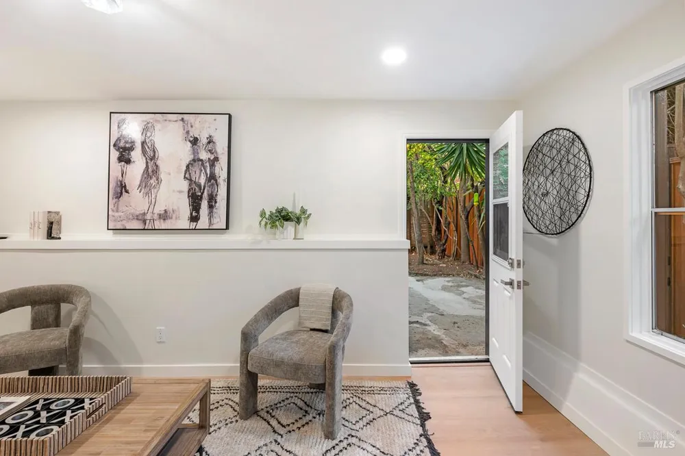 146 Almenar Drive Greenbrae, CA 94904