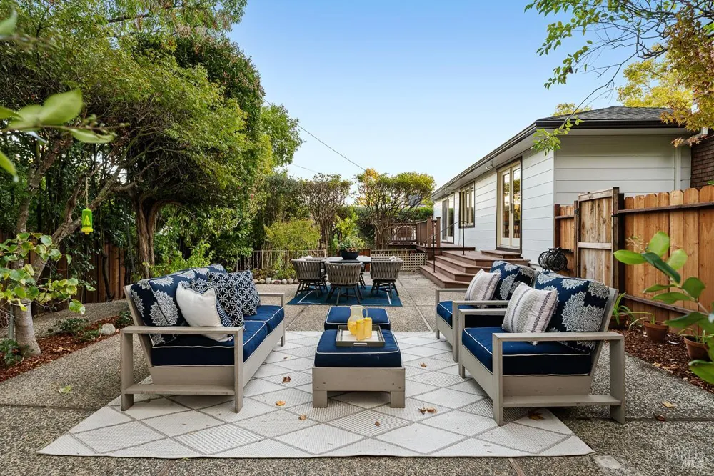 146 Almenar Drive Greenbrae, CA 94904