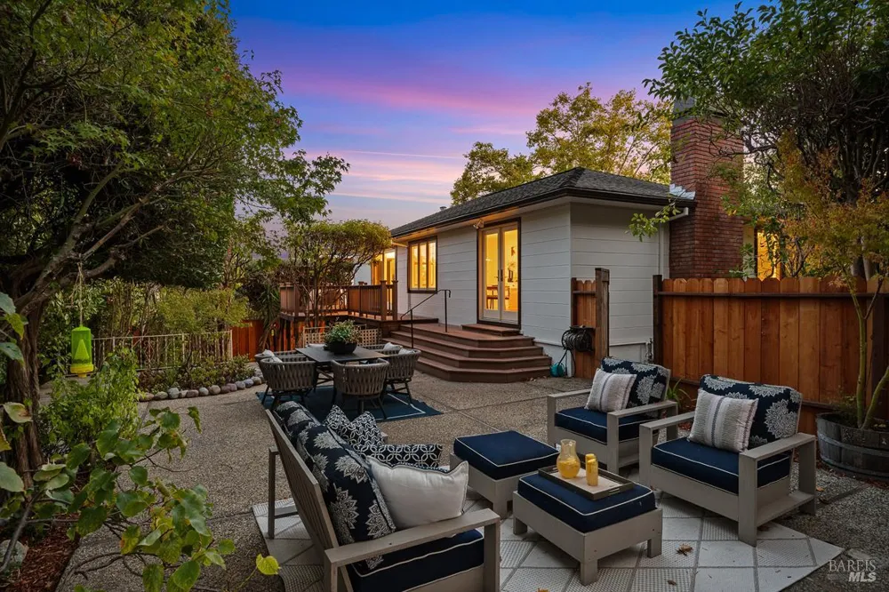 146 Almenar Drive Greenbrae, CA 94904