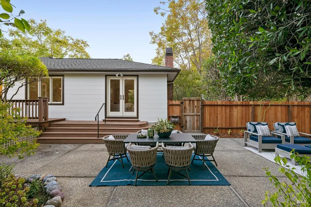 146 Almenar Drive Greenbrae, CA 94904