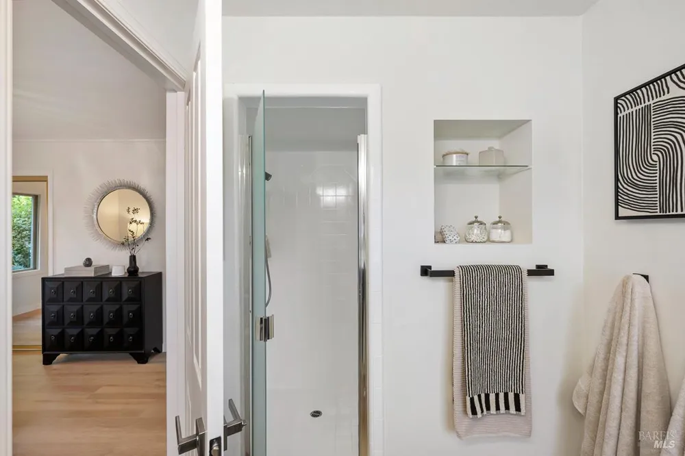 146 Almenar Drive Greenbrae, CA 94904