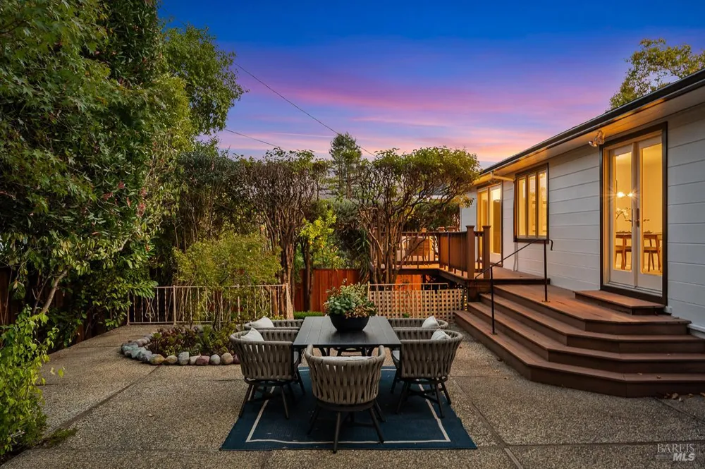 146 Almenar Drive Greenbrae, CA 94904