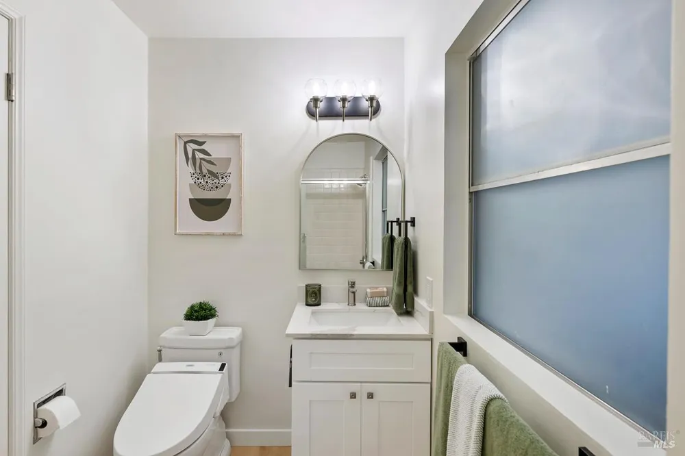 146 Almenar Drive Greenbrae, CA 94904