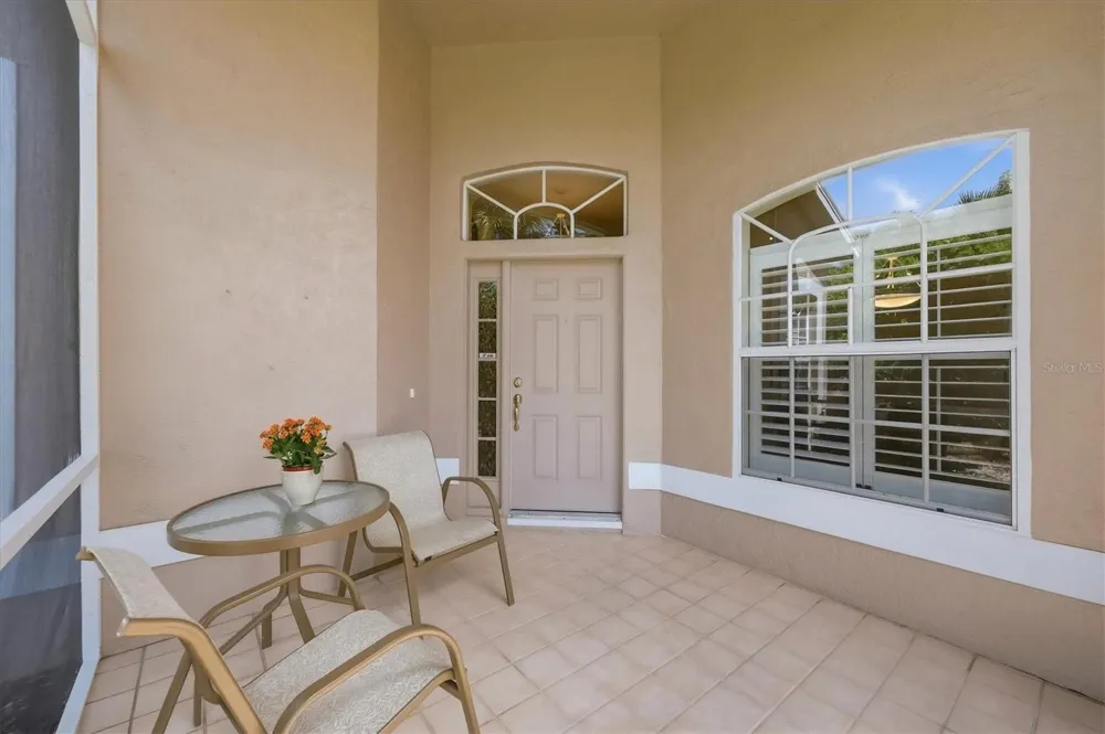 9413 FOREST HILLS CIRCLE Sarasota, FL 34238