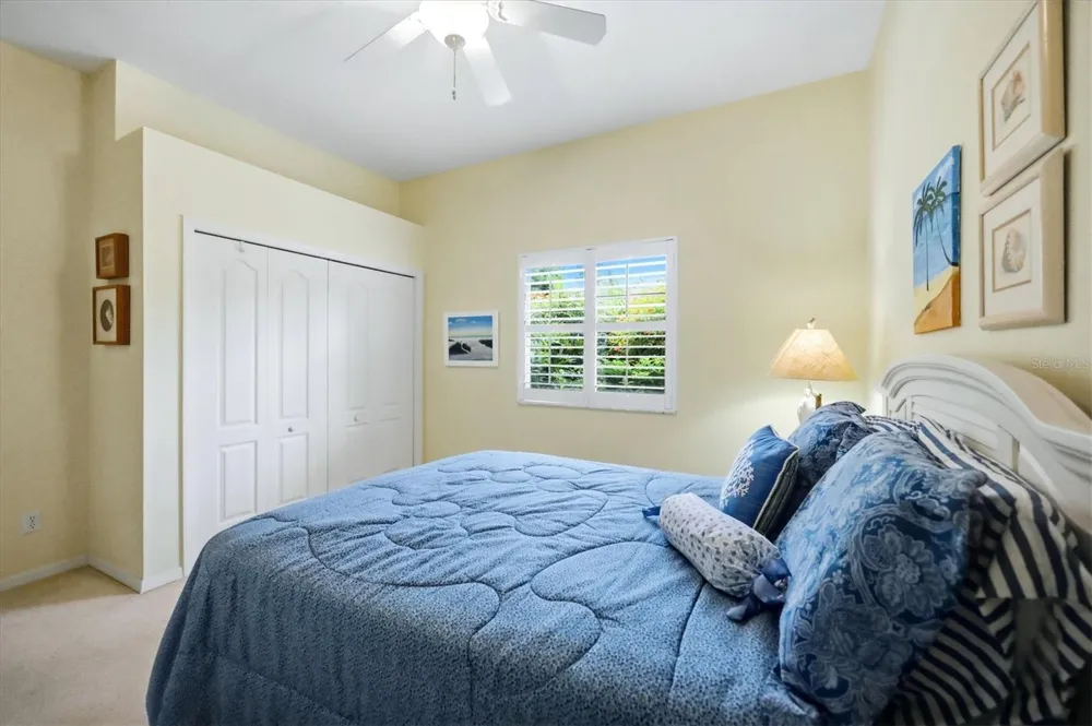 9413 FOREST HILLS CIRCLE Sarasota, FL 34238