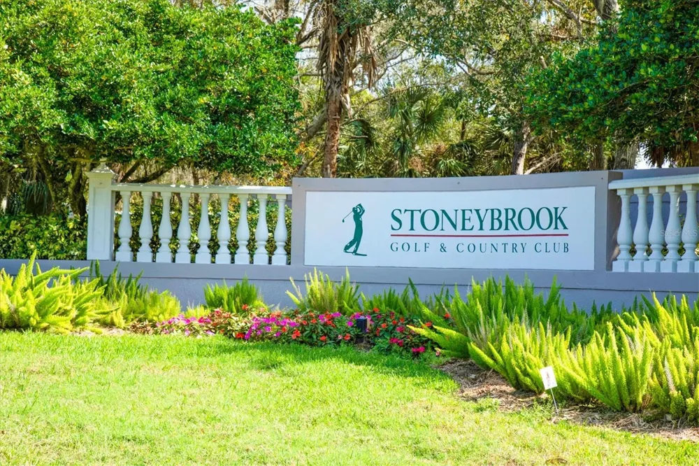 9413 FOREST HILLS CIRCLE Sarasota, FL 34238