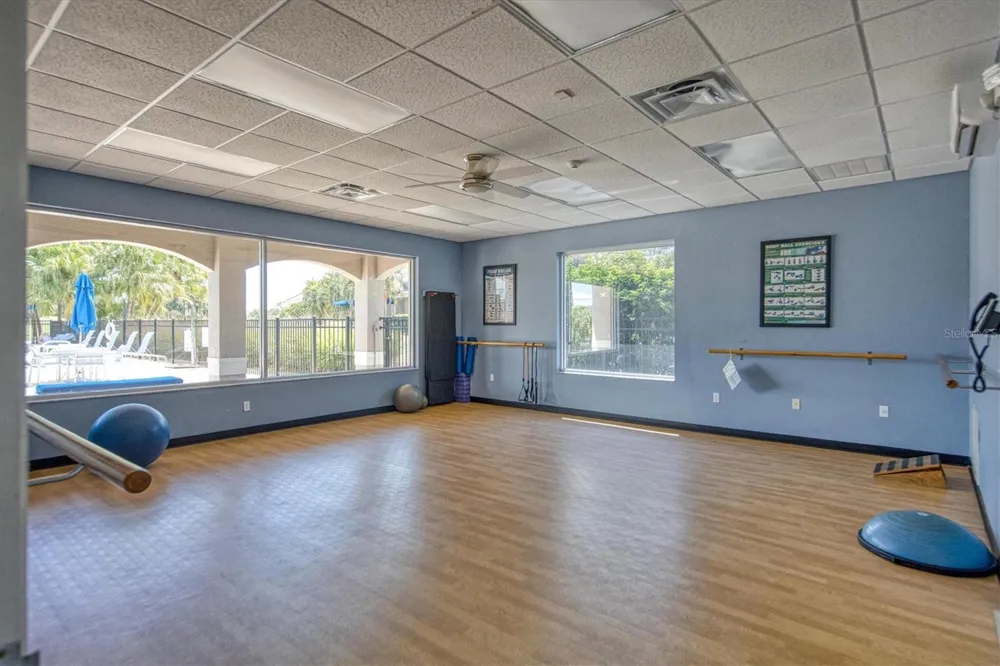 9413 FOREST HILLS CIRCLE Sarasota, FL 34238