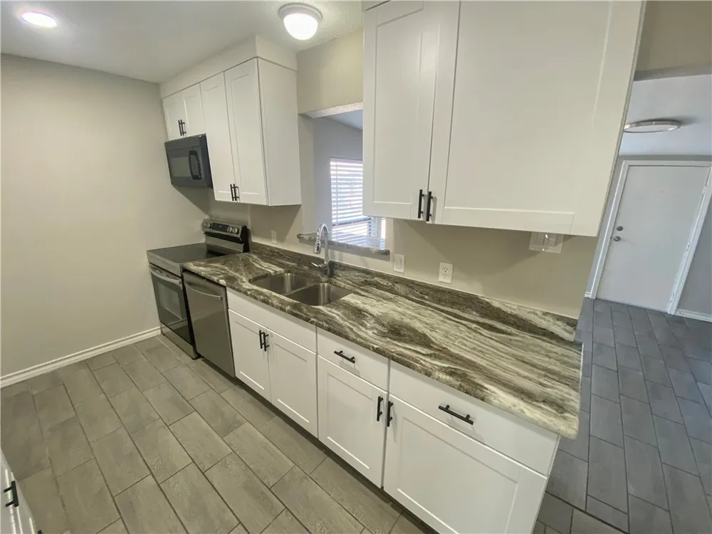 3318 Charlotte Drive Corpus Christi, TX 78418