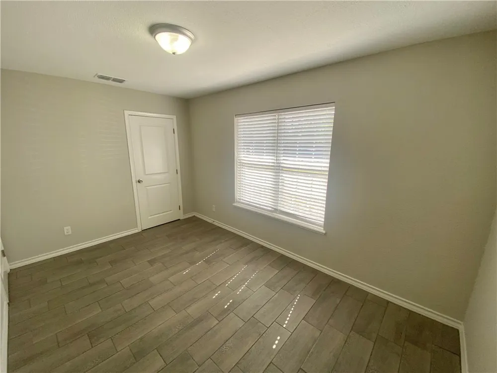 3318 Charlotte Drive Corpus Christi, TX 78418