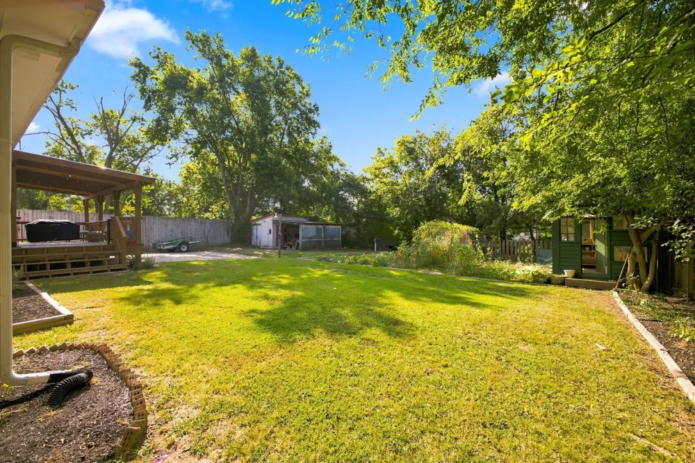 217 Oak Dr Franklin, TN 37064