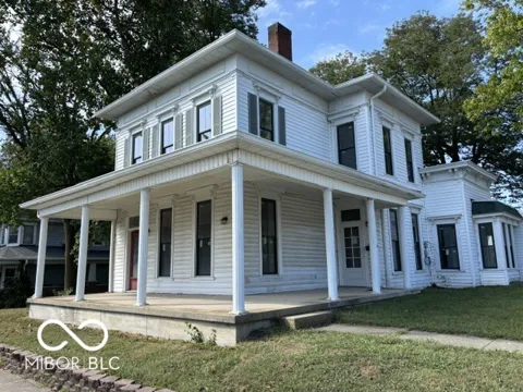 302 W Main Street