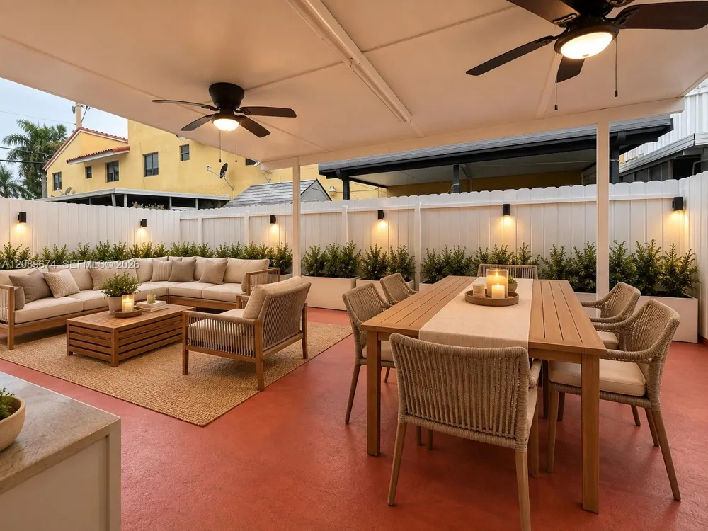2775 W 62nd Pl #105 Hialeah, FL 33016