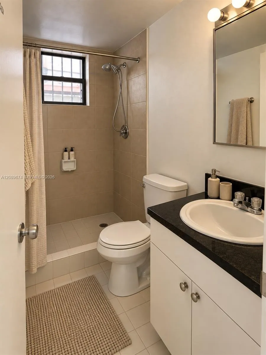 2775 W 62nd Pl #105 Hialeah, FL 33016