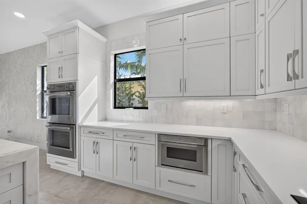 131 Edwards Lane Palm Beach Shores, FL 33404