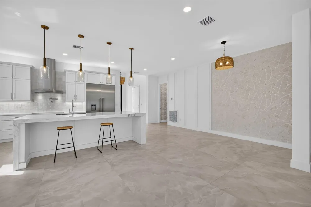 131 Edwards Lane Palm Beach Shores, FL 33404