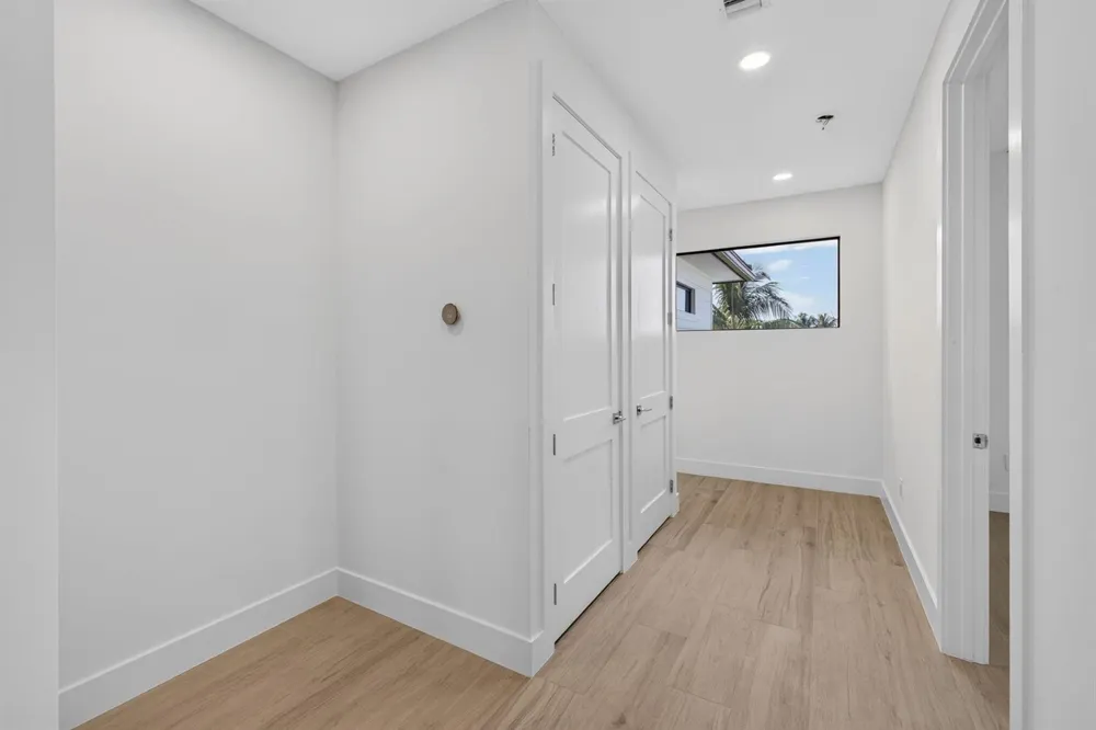 131 Edwards Lane Palm Beach Shores, FL 33404