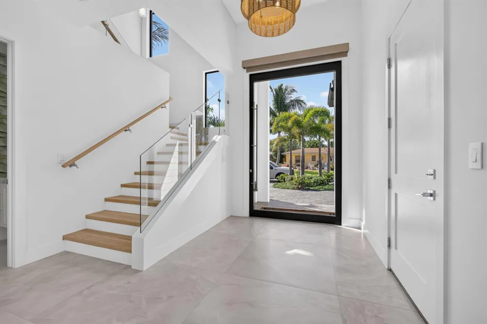 131 Edwards Lane Palm Beach Shores, FL 33404