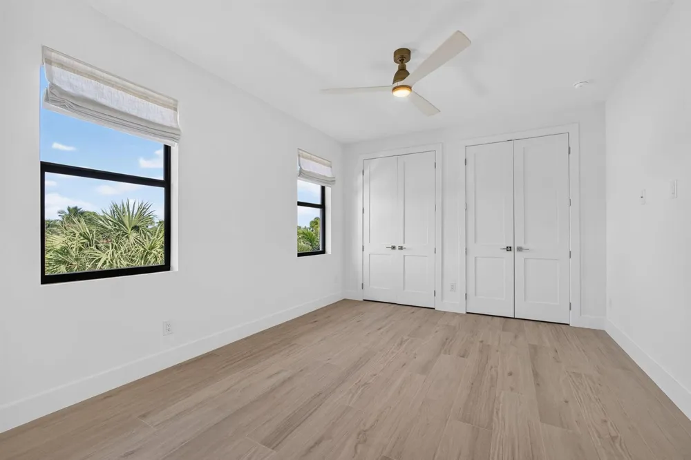 131 Edwards Lane Palm Beach Shores, FL 33404
