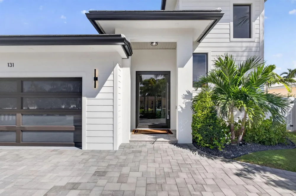 131 Edwards Lane Palm Beach Shores, FL 33404