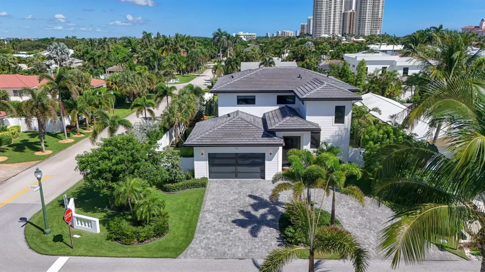 131 Edwards Lane Palm Beach Shores, FL 33404